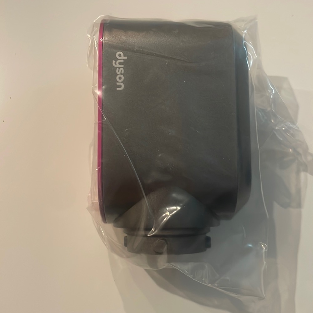 Dyson airwrap pre-styler dryer attachment